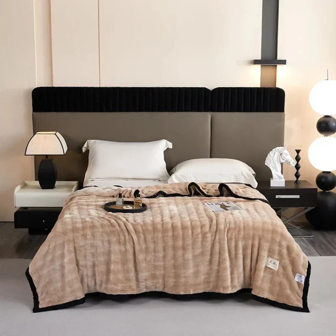 Luxus Doppelbett-Fleece-Decke für ultimative Wärme und kuscheligen Komfort