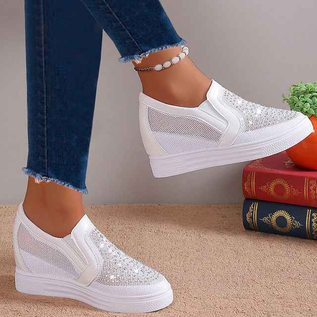 Sneaker mit weißen Kristallverzierungen – Bild 7