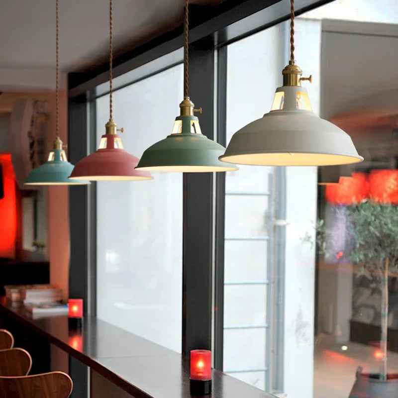 Moderne Pendelleuchte in Lebhaften Farben – Bild 4
